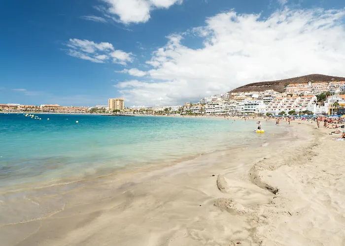 Las Rosas Sunset Apartment